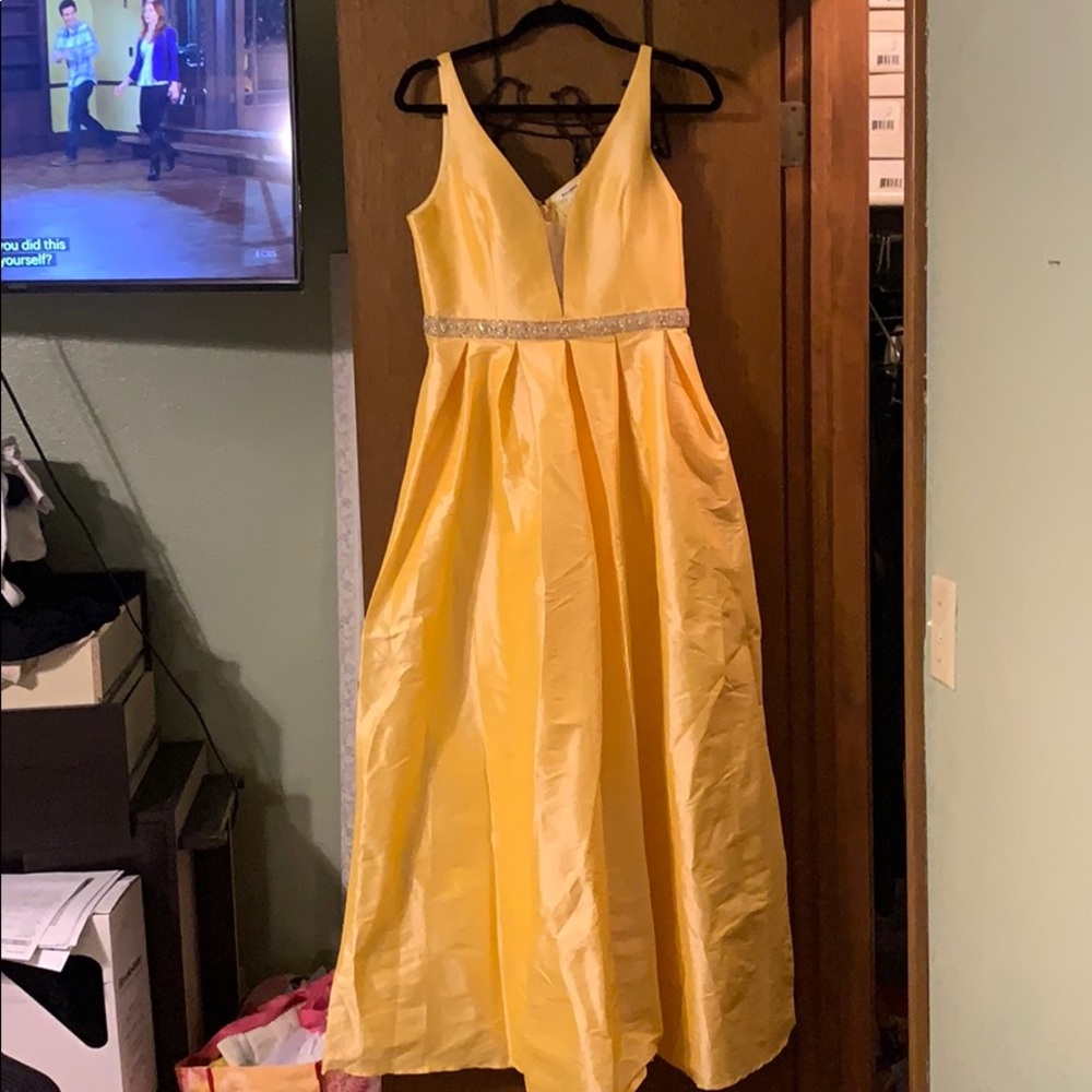 Yellow Dress